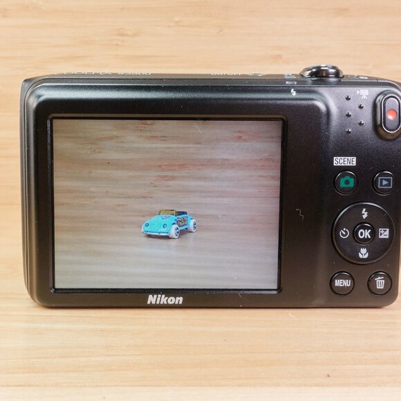 Nikon Coolpix S3500 Digital Camera / 20.1MP / 7x Optical Zoom / Black / Tested - Picture 5 of 9